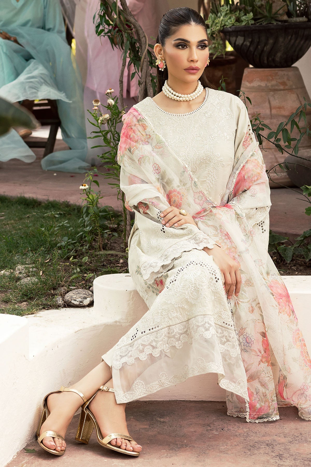 3PC-EMBROIDERED LAWN SUIT