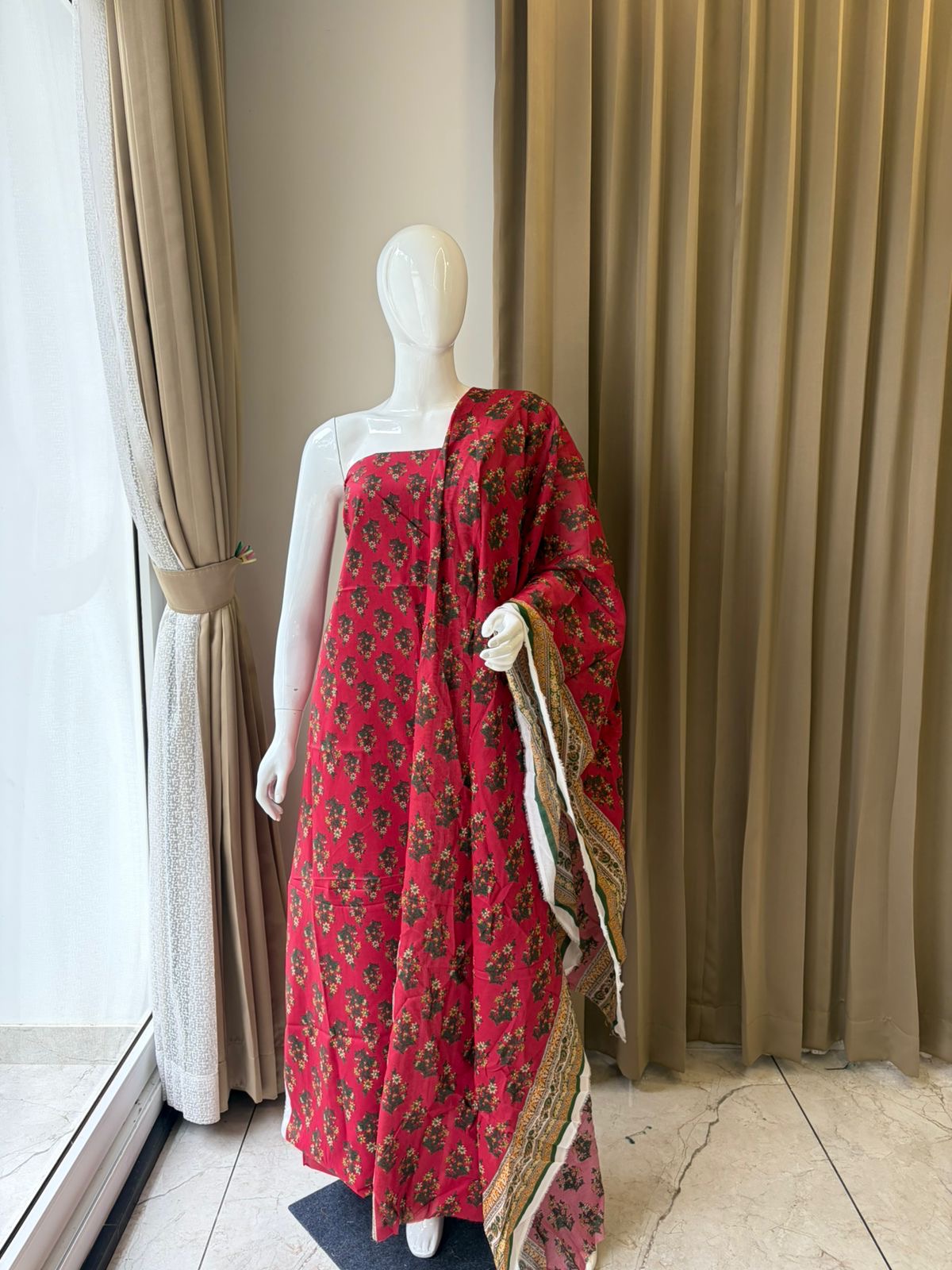 Unstitched - Printed Lawn