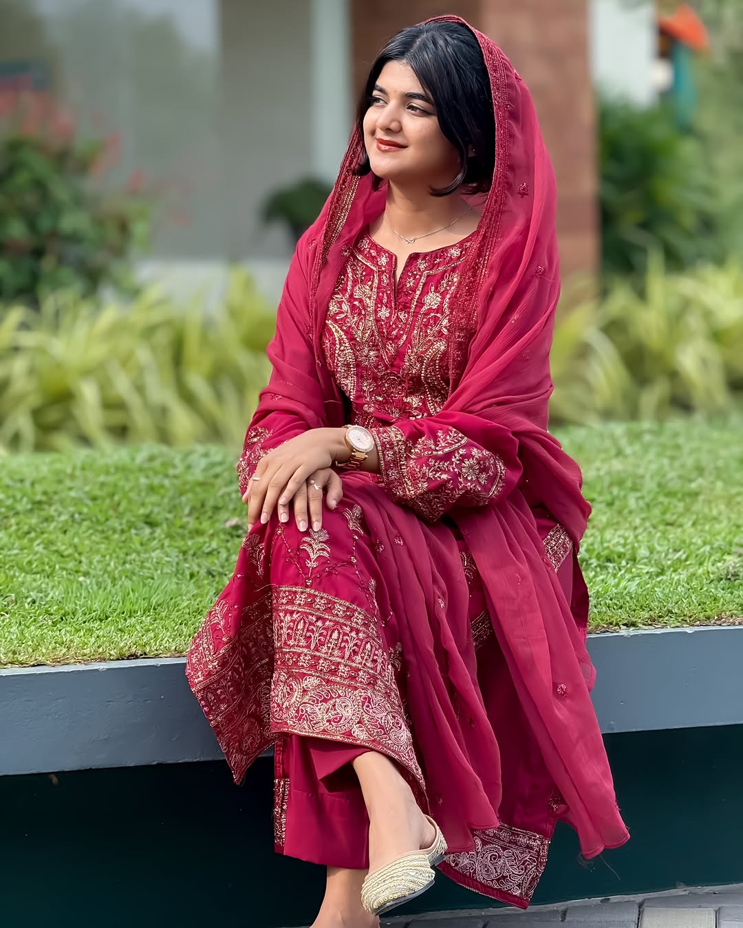 3PC-EMBROIDERED SUIT