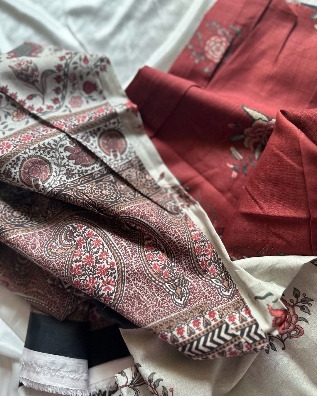 3PC-PRINTED LAWN SUIT