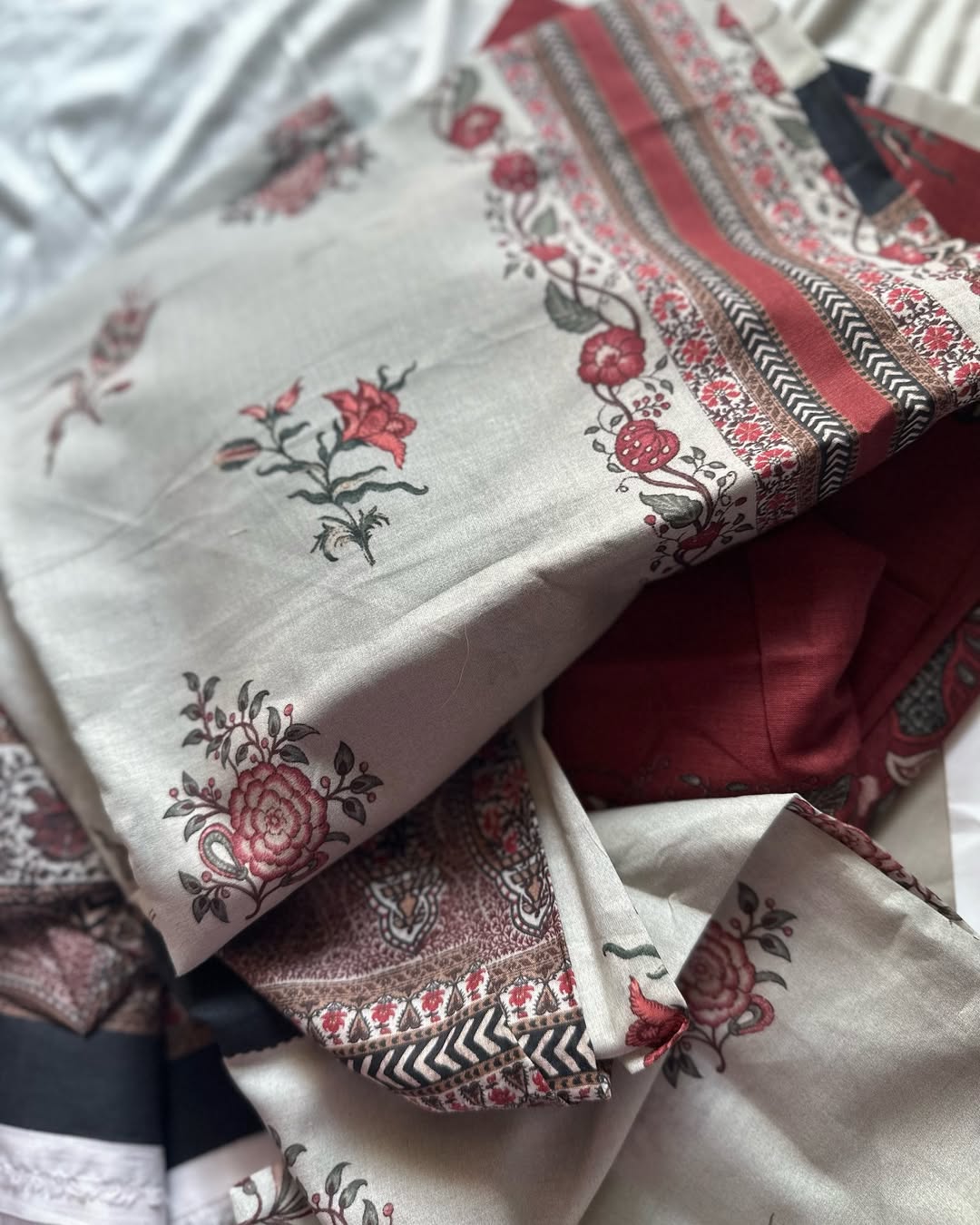 3PC-PRINTED LAWN SUIT