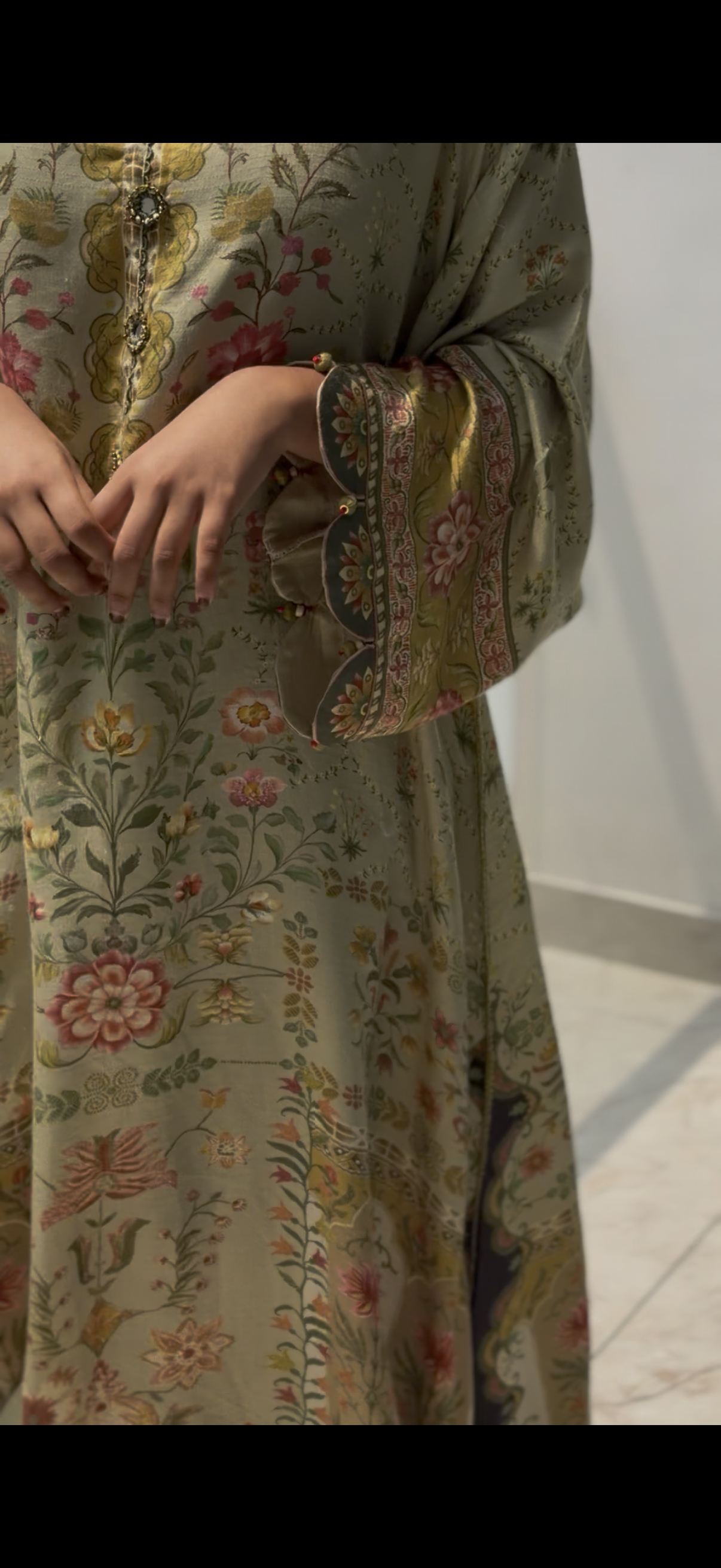 Stitched kafthan