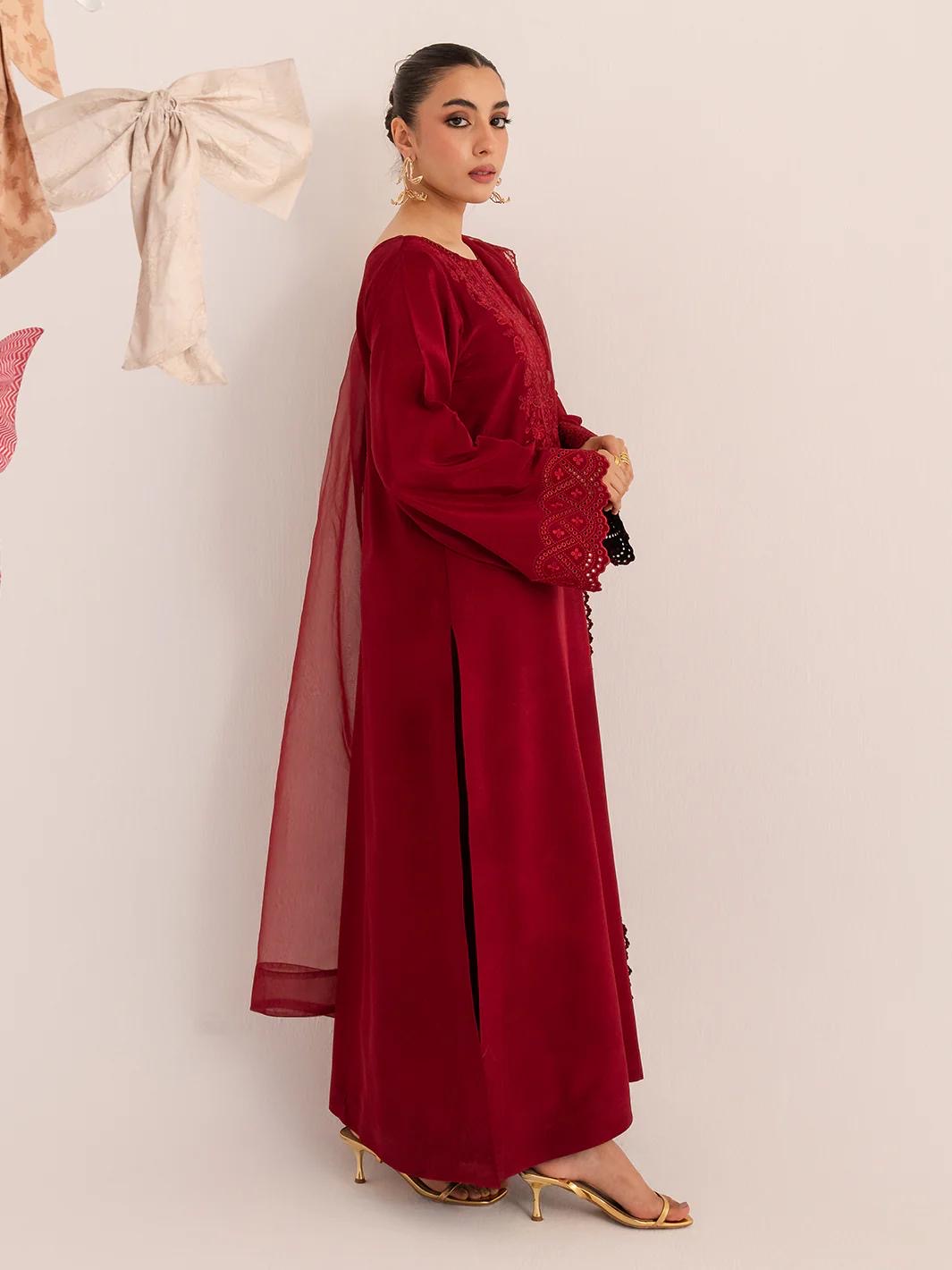 UNSTITCHED EMBROIDERED SILK
