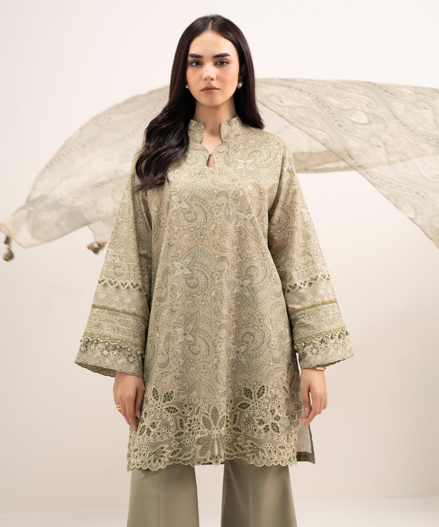 Unstitched-Zari Lawn