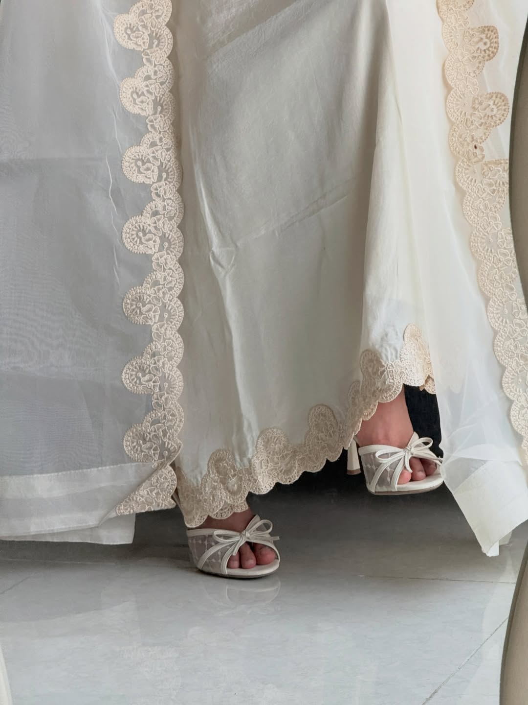 UNSTITCHED EMBROIDERED SILK