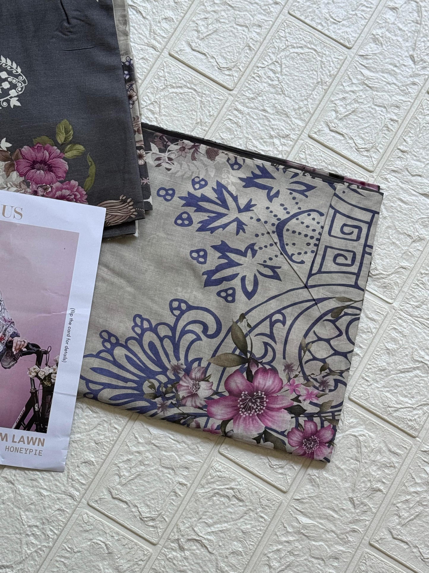 3 PC UNSTITCHED LAWN