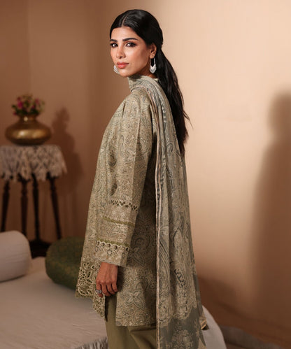 Unstitched-Zari Lawn