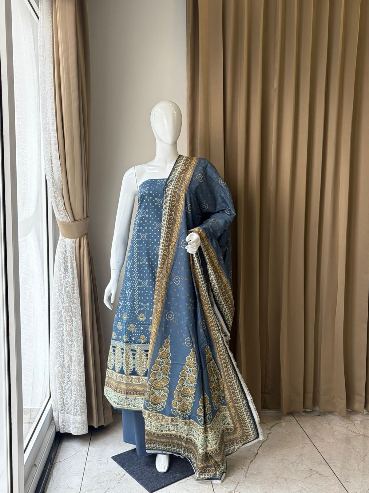 Unstitched - Printed Lawn