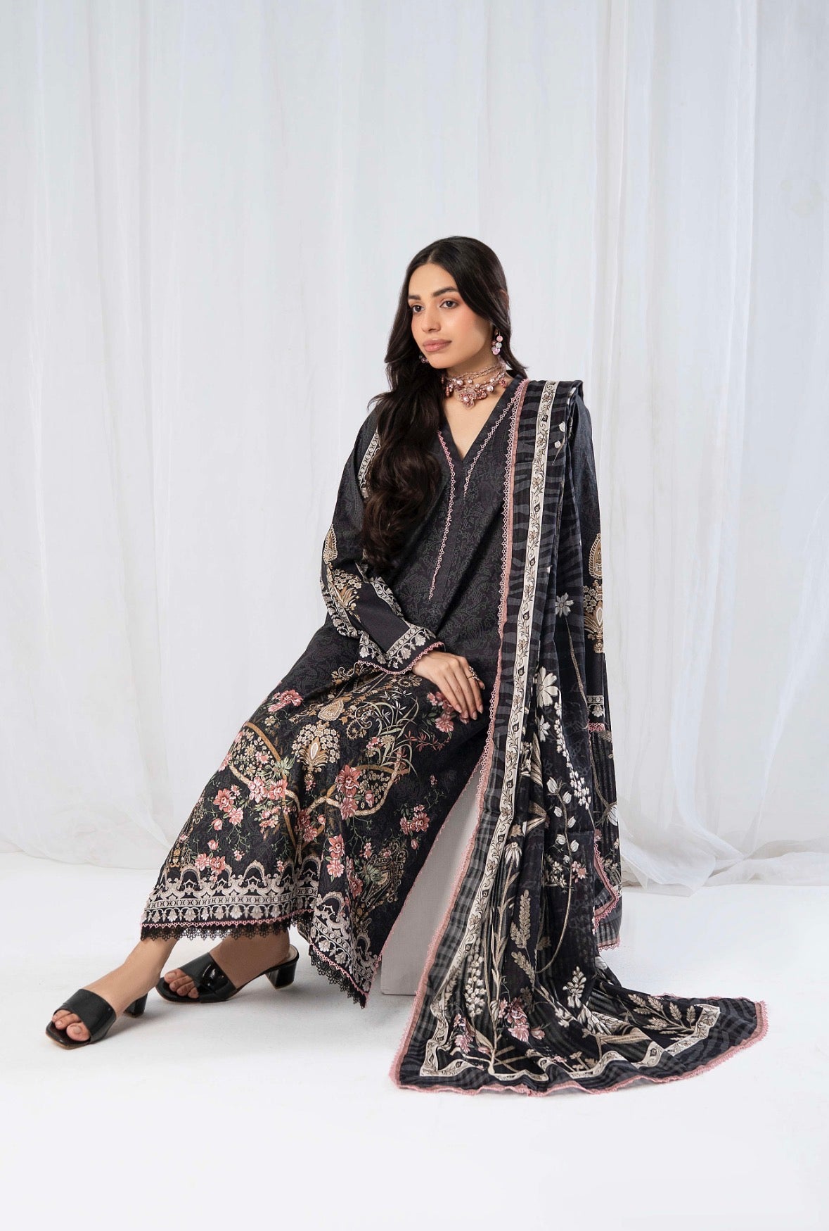 3 PC PRINTED SUIT