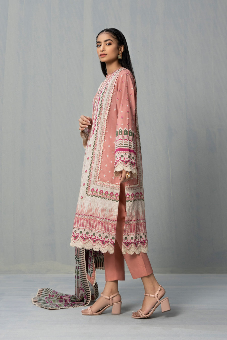 Unstitched-Lawn