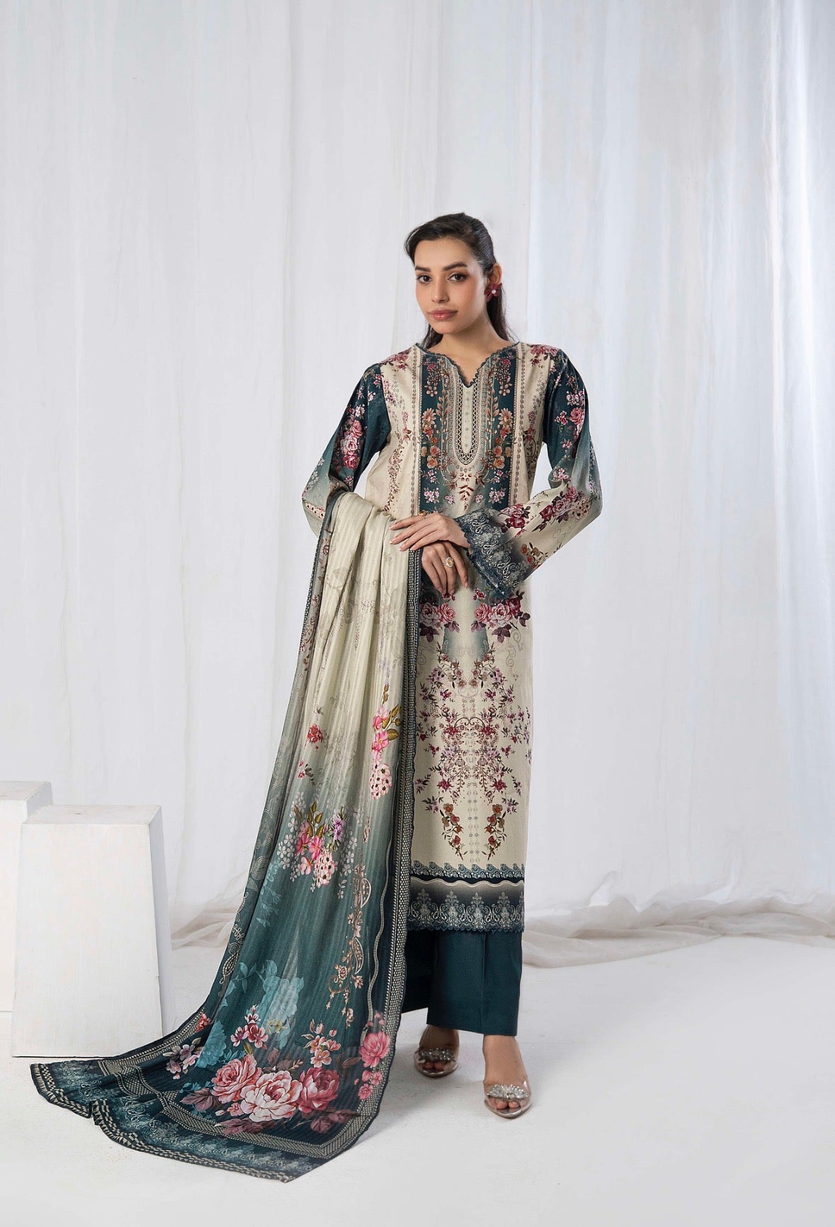 3 PC PRINTED SUIT