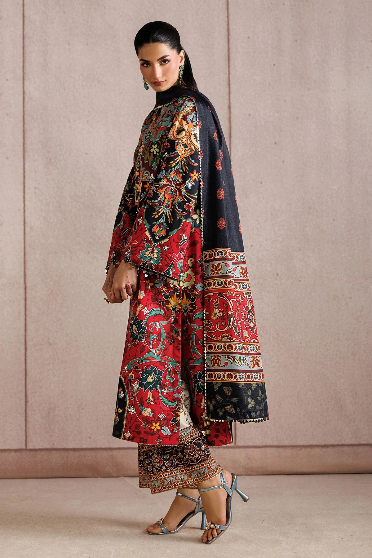 Unstitched - Raw silk