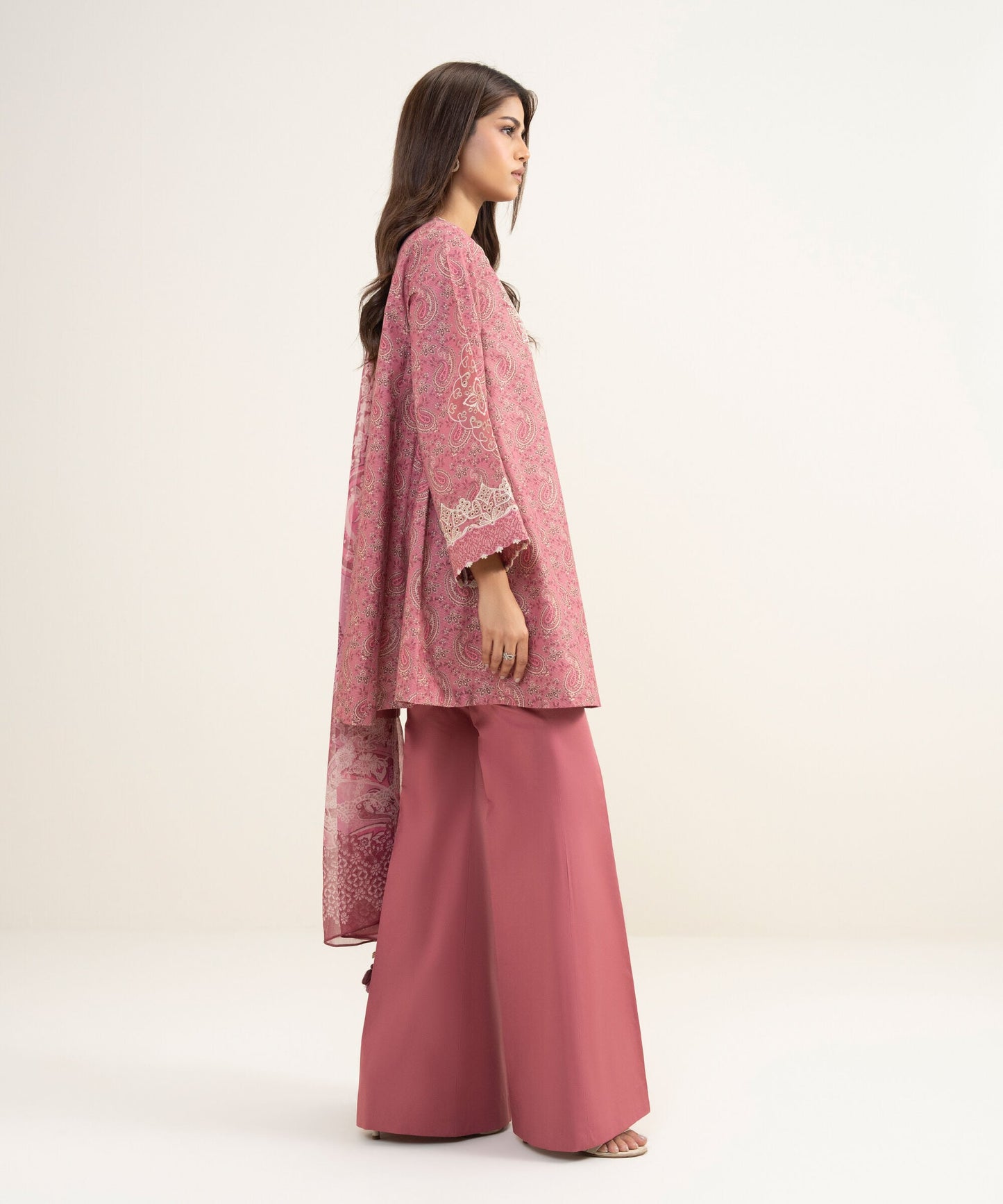 Unstitched-Zari Lawn