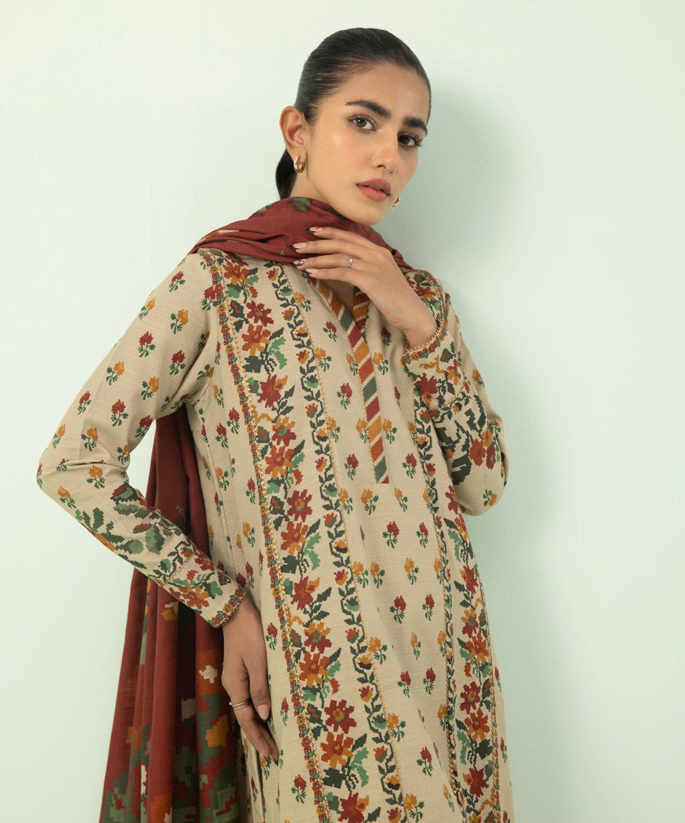 3PC- PRINTED KHADDAR SUIT